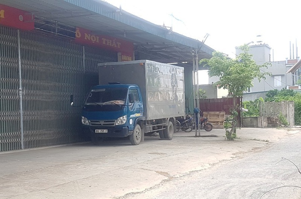 Đòi nợ 140 triệu không được, bắt cóc con gái chủ nhà - 2 Đòi nợ 140 triệu không được, bắt cóc con gái chủ nhà - 2