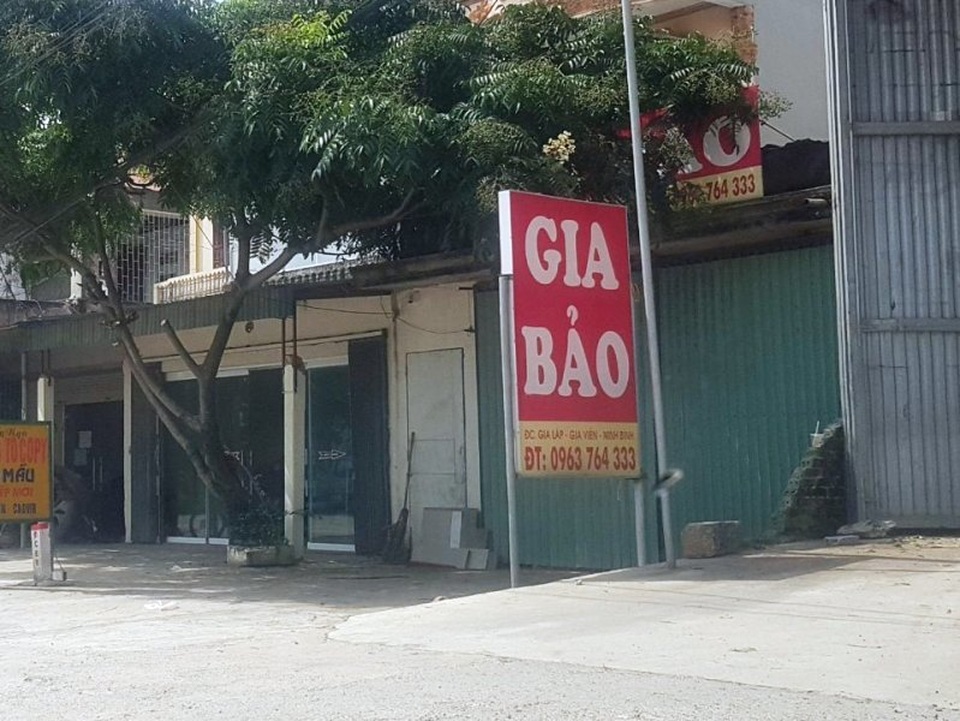 Đòi nợ 140 triệu không được, bắt cóc con gái chủ nhà - 3 Đòi nợ 140 triệu không được, bắt cóc con gái chủ nhà - 3