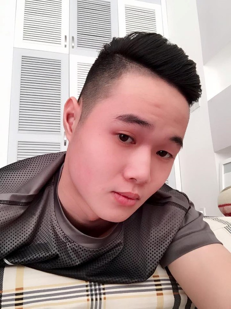 Á hậu thừa nhận bán dâm 5.000 USD thông qua tú ông Kiều Đại Dũ - 1 Á hậu thừa nhận bán dâm 5.000 USD thông qua tú ông Kiều Đại Dũ - 1
