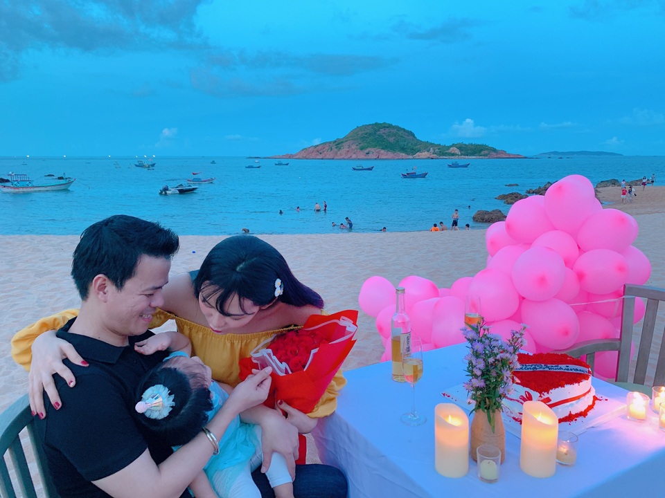 2 năm sau đám cưới chục tỷ, đại gia mía đường lại gây bất ngờ cho người đẹp - 9