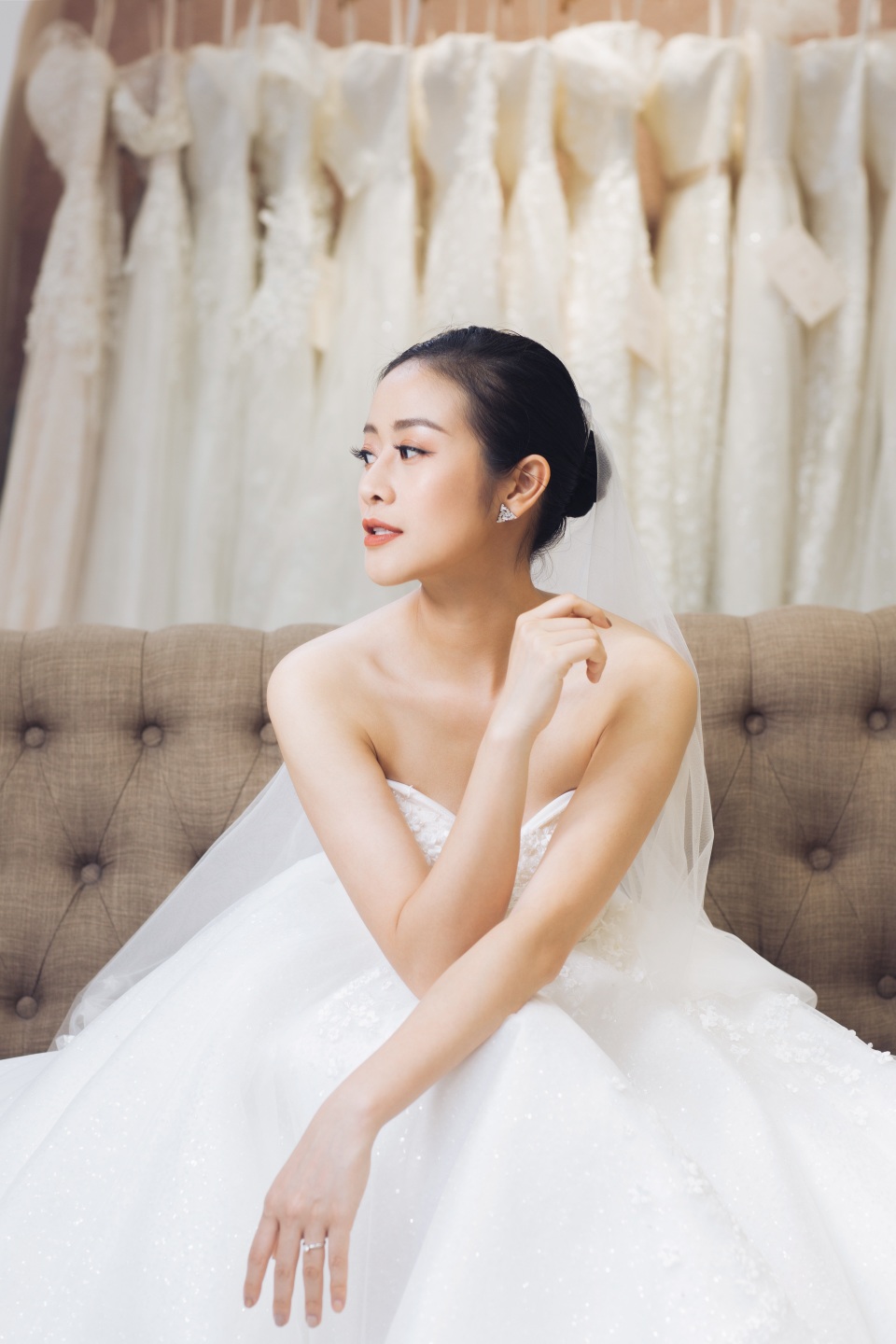 Phí Linh - MC VTV trong vụ “nhầm tên” thí sinh The Voice sắp kết hôn - 3 Phí Linh - MC VTV trong vụ “nhầm tên” thí sinh The Voice sắp kết hôn - 3