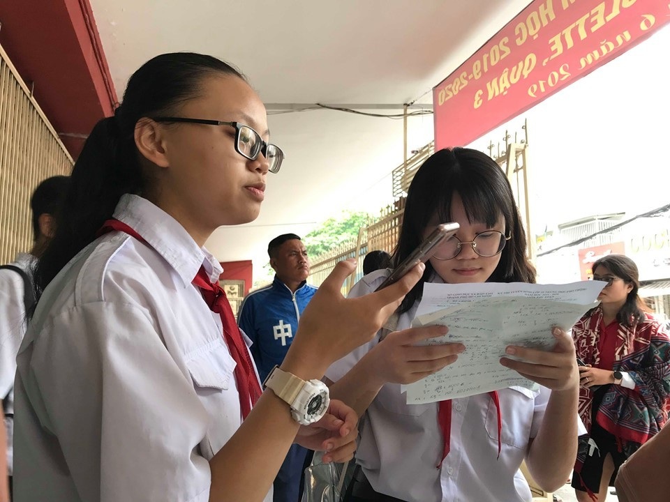 Nóng: TPHCM công bố đáp án môn Toán thi vào lớp 10 - 1 Nóng: TPHCM công bố đáp án môn Toán thi vào lớp 10 - 1