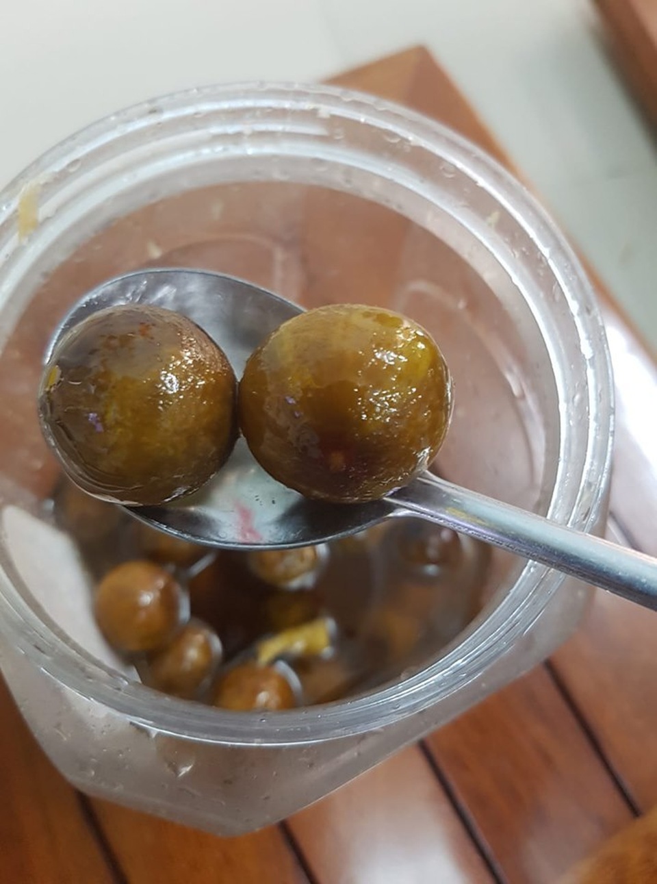 Sấu mất mùa mà ngày vẫn bán 2 tạ, thu về hơn 5 triệu đồng - 10 Sấu mất mùa mà ngày vẫn bán 2 tạ, thu về hơn 5 triệu đồng - 10