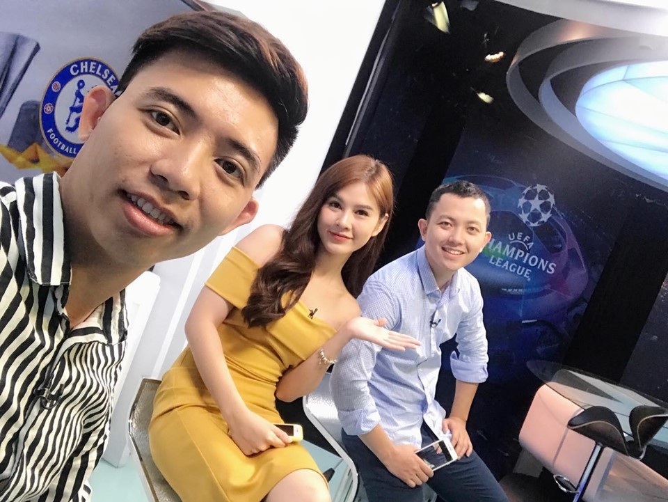 Nữ MC Việt từng lên báo Hàn Quốc xuất hiện xinh đẹp trong Ai là triệu phú - 3 Nữ MC Việt từng lên báo Hàn Quốc xuất hiện xinh đẹp trong Ai là triệu phú - 3