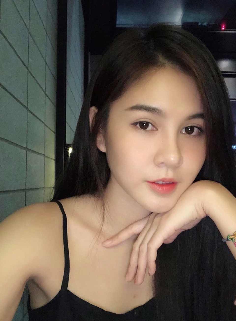 Nữ MC Việt từng lên báo Hàn Quốc xuất hiện xinh đẹp trong Ai là triệu phú - 7 Nữ MC Việt từng lên báo Hàn Quốc xuất hiện xinh đẹp trong Ai là triệu phú - 7