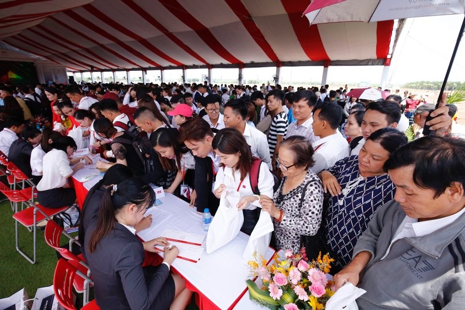 Đất nền vùng ven, kênh đầu tư hấp dẫn nửa cuối năm 2019 - 2 Đất nền vùng ven, kênh đầu tư hấp dẫn nửa cuối năm 2019 - 2
