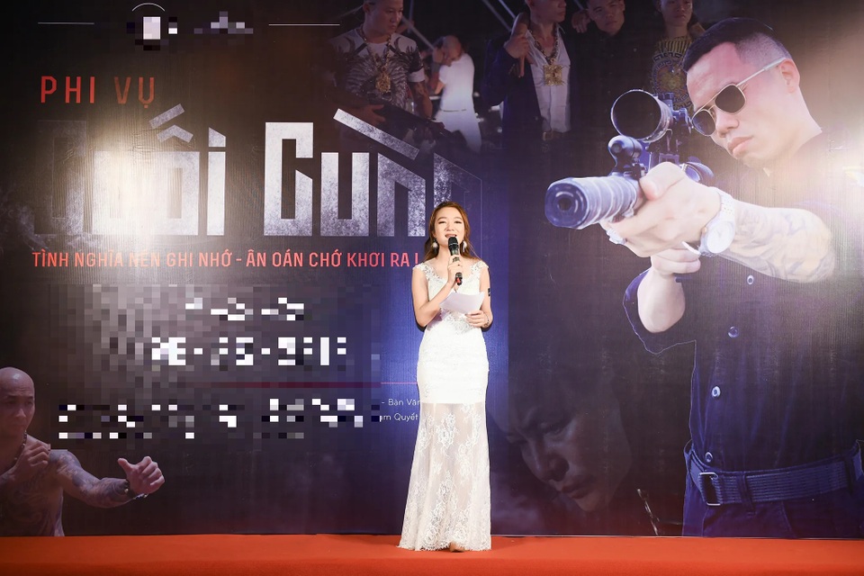 Trịnh Vân Anh: Từ cô bé nhút nhát đến MC duyên dáng của VTV - 7 Trịnh Vân Anh: Từ cô bé nhút nhát đến MC duyên dáng của VTV - 7