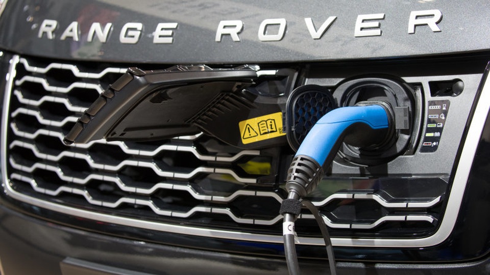 BMW và Jaguar Land Rover bắt tay hợp tác - 1 BMW và Jaguar Land Rover bắt tay hợp tác - 1
