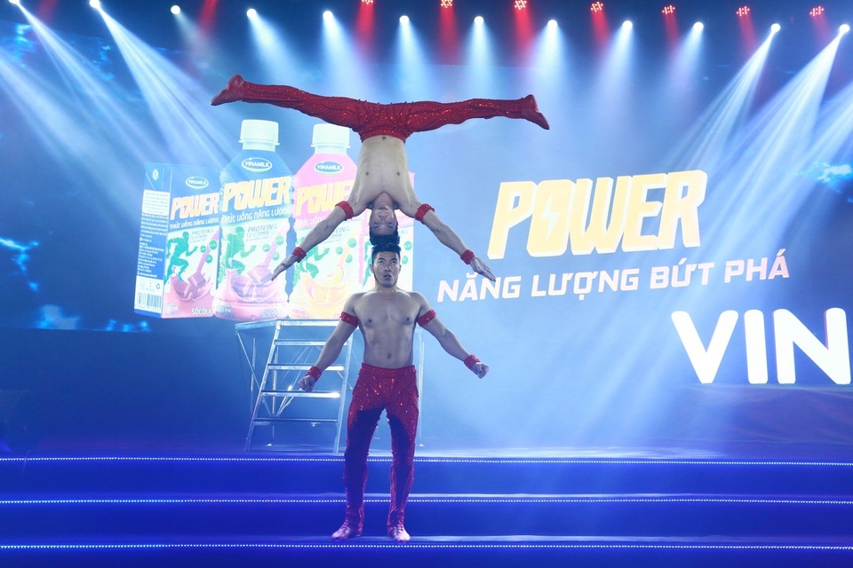 Mãn nhãn với màn trình diễn đầy năng lượng của Quốc Cơ - Quốc Nghiệp - 4 Mãn nhãn với màn trình diễn đầy năng lượng của Quốc Cơ - Quốc Nghiệp - 4