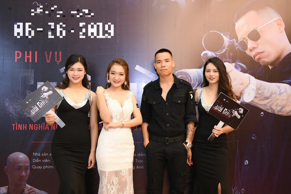 Trịnh Vân Anh: Từ cô bé nhút nhát đến MC duyên dáng của VTV - 8 Trịnh Vân Anh: Từ cô bé nhút nhát đến MC duyên dáng của VTV - 8