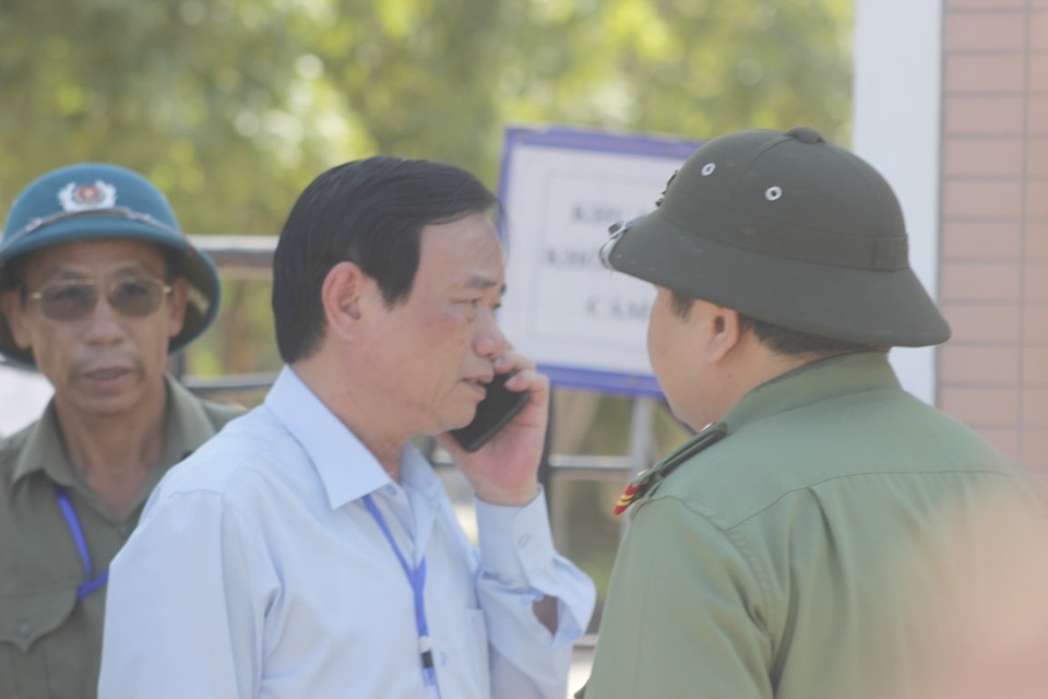 Giám đốc Sở GD-ĐT gọi điện xin lỗi thí sinh lỡ môn thi vì không được thông báo - 2 Giám đốc Sở GD-ĐT gọi điện xin lỗi thí sinh lỡ môn thi vì không được thông báo - 2