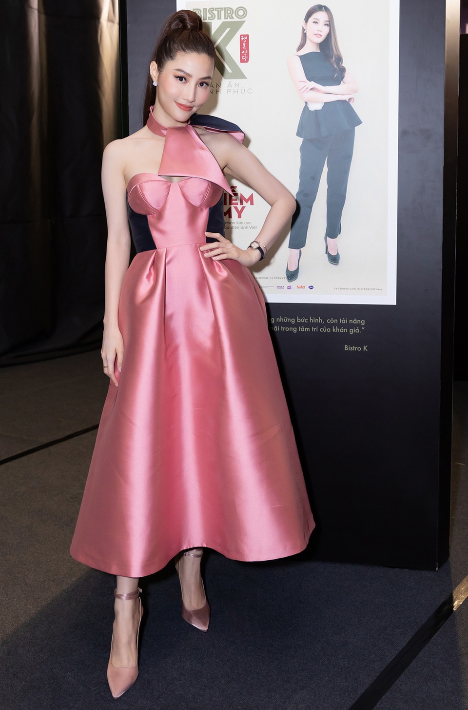 Hari Won bất ngờ bị Đại Nghĩa “tố” tham ăn - 3 Hari Won bất ngờ bị Đại Nghĩa “tố” tham ăn - 3