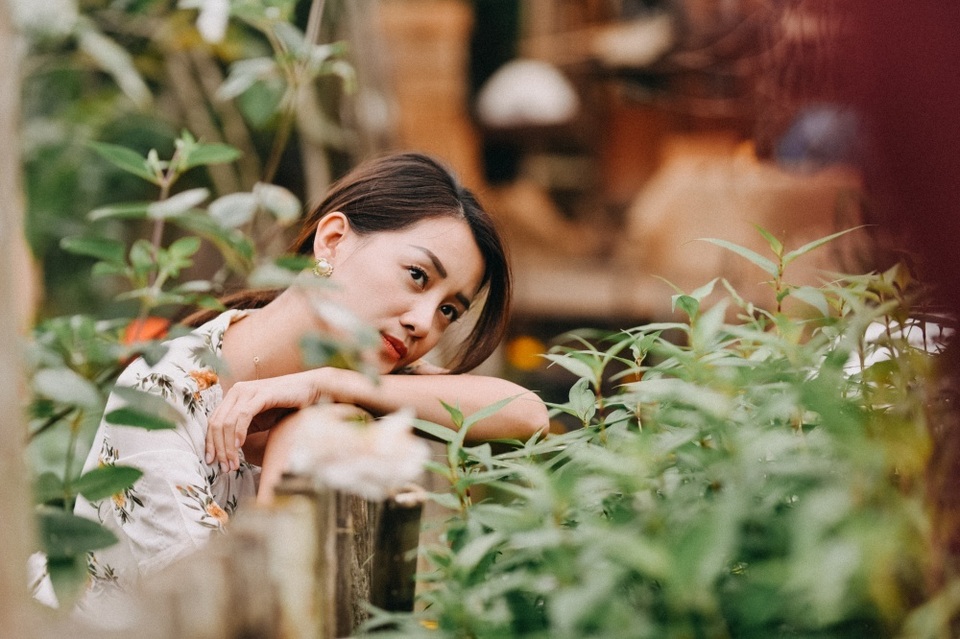Phủ nhận yêu đồng giới, BTV Quỳnh Chi và “tình tin đồn” bất ngờ nói về “cảnh nóng” - 15 Phủ nhận yêu đồng giới, BTV Quỳnh Chi và “tình tin đồn” bất ngờ nói về “cảnh nóng” - 15