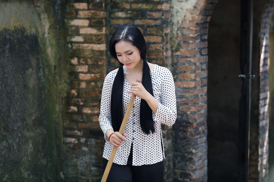 Lương Nguyệt Anh làm người yêu của Mạnh Hưng “Hôn nhân trong ngõ hẹp” - 1