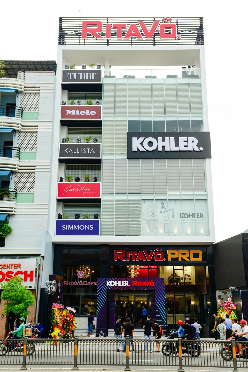 RitaVõ khai trương showroom nội thất cao cấp và hiện đại tại trung tâm TP.HCM - 1 RitaVõ khai trương showroom nội thất cao cấp và hiện đại tại trung tâm TP.HCM - 1