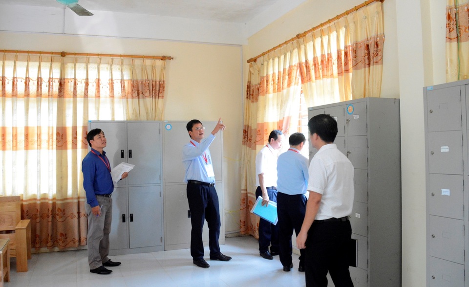 Thứ trưởng Bộ Giáo dục thị sát kiểm tra công tác chuẩn bị thi tại Cao Bằng - 4 Thứ trưởng Bộ Giáo dục thị sát kiểm tra công tác chuẩn bị thi tại Cao Bằng - 4