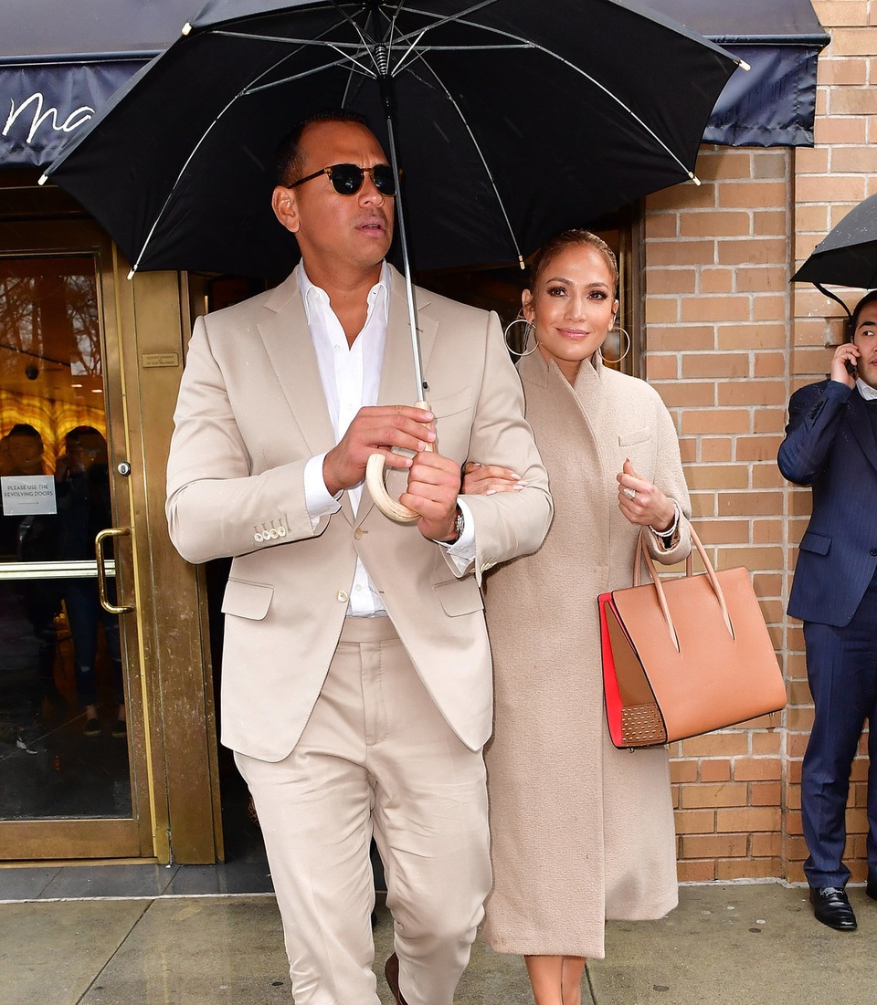 Mặc “đồ đôi” khó đẹp, ngay cả với các ngôi sao - 10