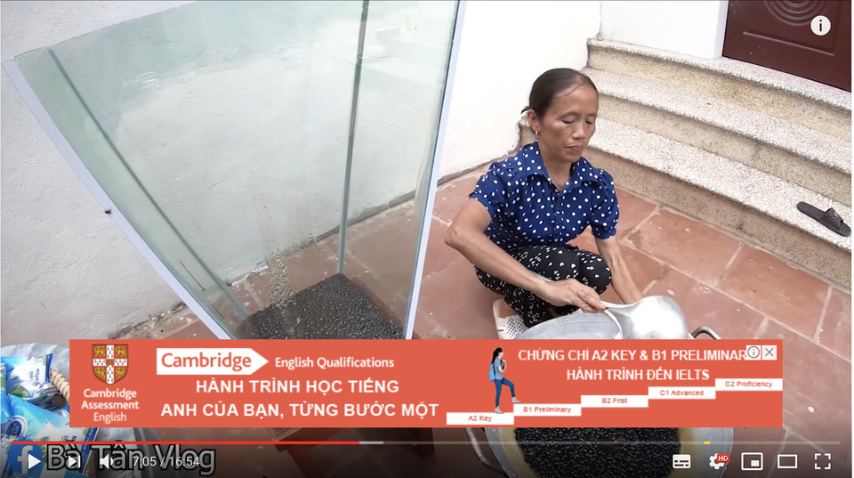 Chính thức được bật kiếm tiền Youtube, kênh Bà Tân VLog kiếm được bao nhiêu? - 1 Chính thức được bật kiếm tiền Youtube, kênh Bà Tân VLog kiếm được bao nhiêu? - 1