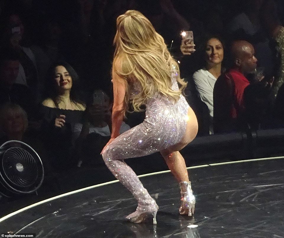 Hình ảnh bốc lửa của Jennifer Lopez - 10 Hình ảnh bốc lửa của Jennifer Lopez - 10
