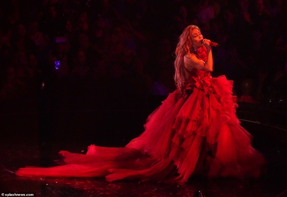 Hình ảnh bốc lửa của Jennifer Lopez - 17 Hình ảnh bốc lửa của Jennifer Lopez - 17