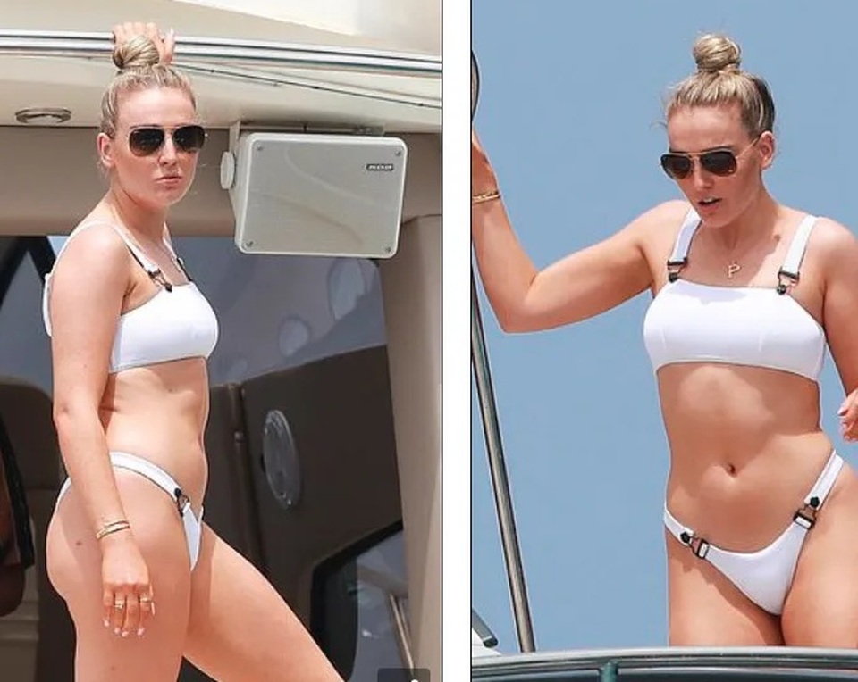 Perrie Edwards khoe dáng săn chắc đáng ngưỡng mộ - 6 Perrie Edwards khoe dáng săn chắc đáng ngưỡng mộ - 6