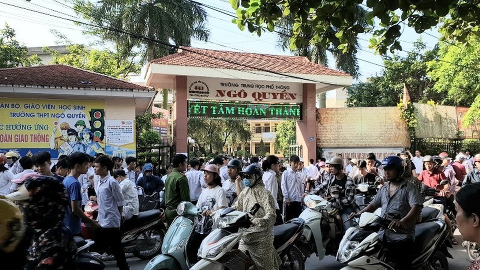 Nam Định: Hơn 18 nghìn thí sinh bắt đầu “chạy đua” vào lớp 10 THPT - 2 Nam Định: Hơn 18 nghìn thí sinh bắt đầu “chạy đua” vào lớp 10 THPT - 2