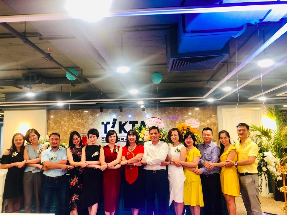 VNGroup tưng bừng khai trương văn phòng chia sẻ Tiktak thứ hai tại Hà Nội - 11 VNGroup tưng bừng khai trương văn phòng chia sẻ Tiktak thứ hai tại Hà Nội - 11