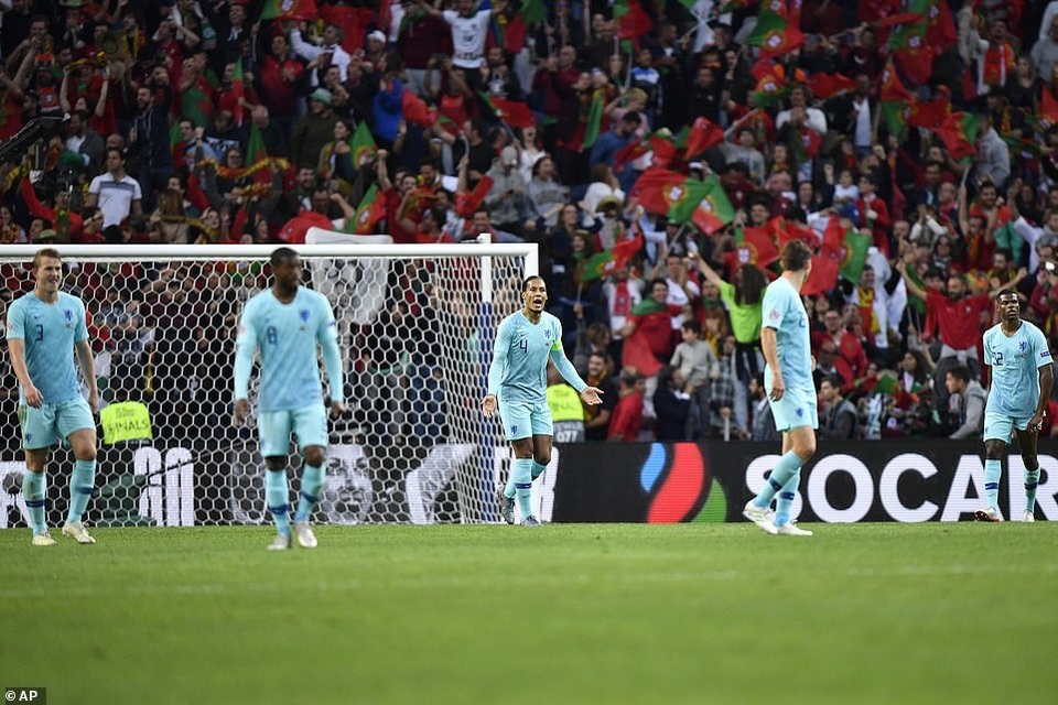 Đánh bại Hà Lan, Bồ Đào Nha vô địch UEFA Nations League - 10 Đánh bại Hà Lan, Bồ Đào Nha vô địch UEFA Nations League - 10