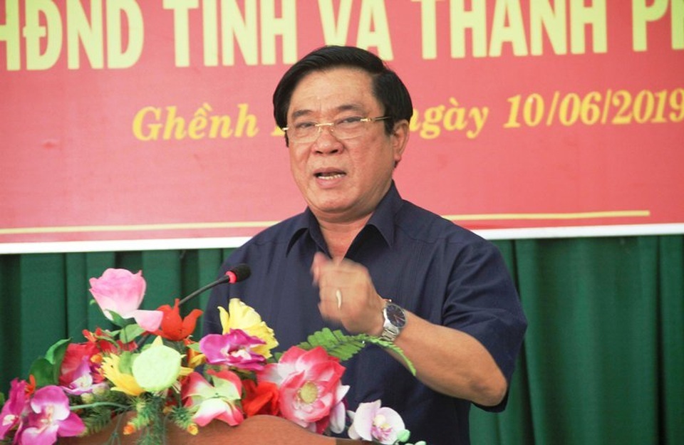Di 3 khách sạn lớn ven biển Quy Nhơn: Trả lại bờ biển cho người dân! - 1 Di 3 khách sạn lớn ven biển Quy Nhơn: Trả lại bờ biển cho người dân! - 1