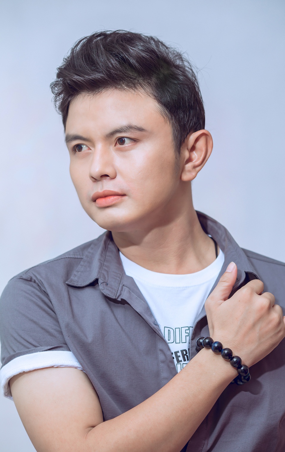 Hiện tượng mạng gây sốt với bản hit “Độ ta không độ nàng” là ai? - 2 Hiện tượng mạng gây sốt với bản hit “Độ ta không độ nàng” là ai? - 2