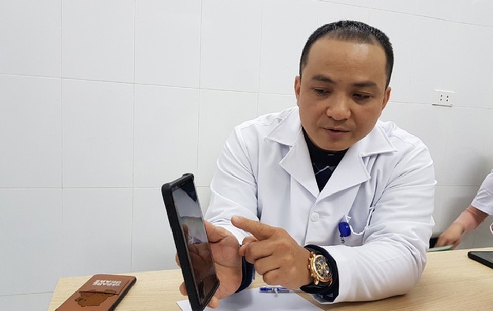Bác sĩ kể lại hành trình 5 năm cứu chân chàng trai thối mủn lủng lẳng - 2 Bác sĩ kể lại hành trình 5 năm cứu chân chàng trai thối mủn lủng lẳng - 2
