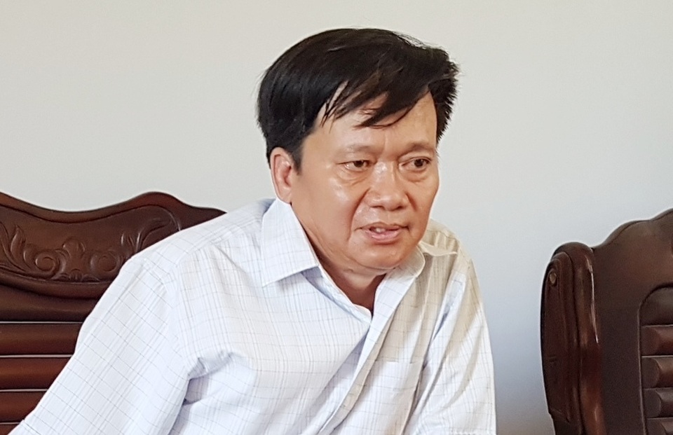 Huế: Bí thư kiêm Chủ tịch xã bị tố gọt chết gốc cây của người dân! - 3 Huế: Bí thư kiêm Chủ tịch xã bị tố gọt chết gốc cây của người dân! - 3