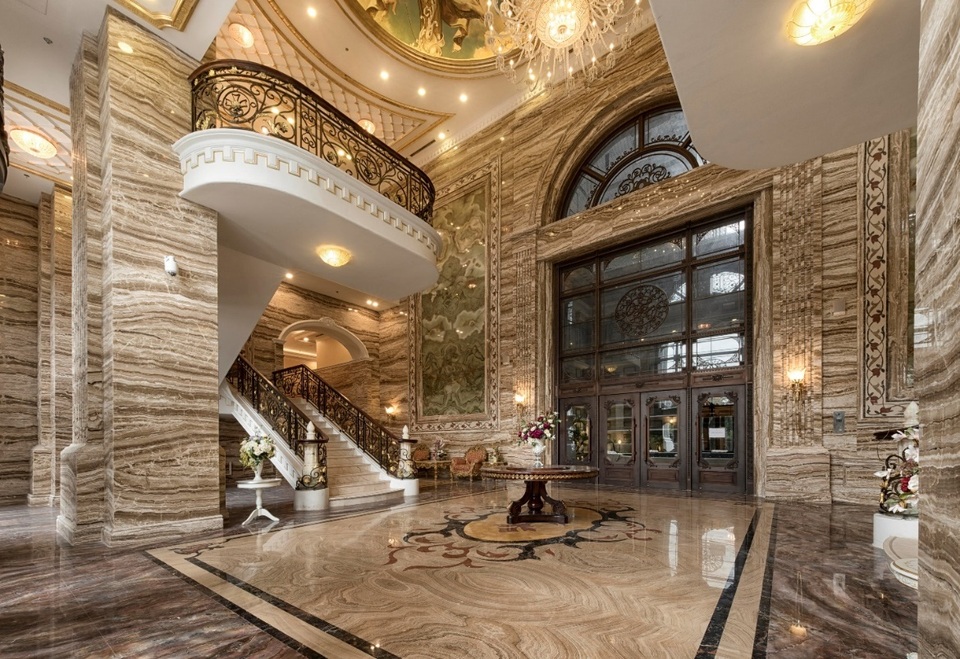 D. Palais Louis đã mê hoặc khách hàng như thế nào? - 4 D. Palais Louis đã mê hoặc khách hàng như thế nào? - 4