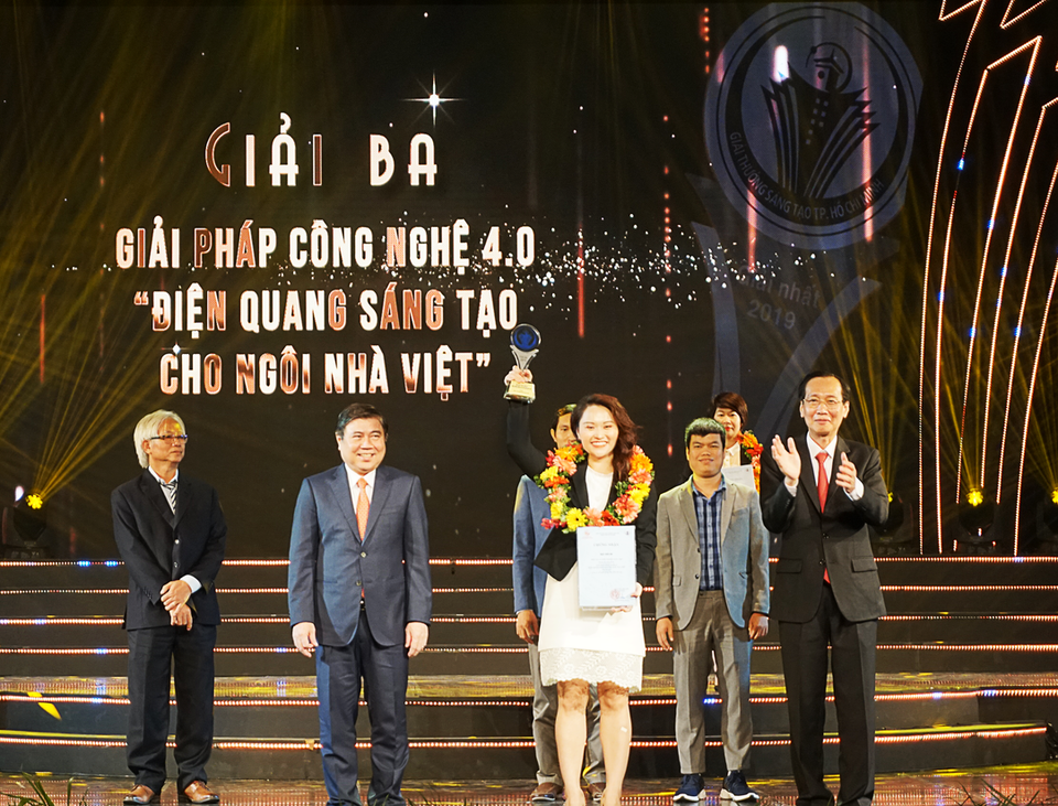 Các giải pháp thông minh của Điện Quang nhận Giải thưởng Sáng tạo TP.HCM năm 2019 - 1 Các giải pháp thông minh của Điện Quang nhận Giải thưởng Sáng tạo TP.HCM năm 2019 - 1