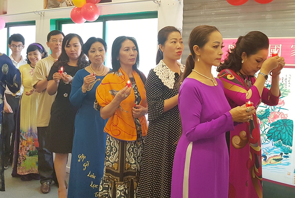 Giản dị và ấm cúng Lễ tưởng niệm 4 năm ngày mất GS.TS Trần Văn Khê - 6 Giản dị và ấm cúng Lễ tưởng niệm 4 năm ngày mất GS.TS Trần Văn Khê - 6