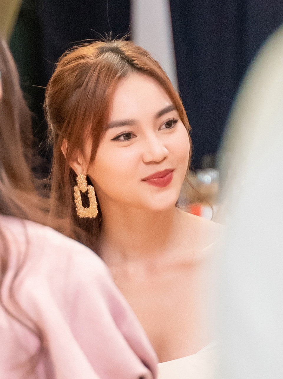 Ninh Dương Lan Ngọc từng muốn bỏ nghề vì tin đồn làm gái, mua giải - 4 Ninh Dương Lan Ngọc từng muốn bỏ nghề vì tin đồn làm gái, mua giải - 4
