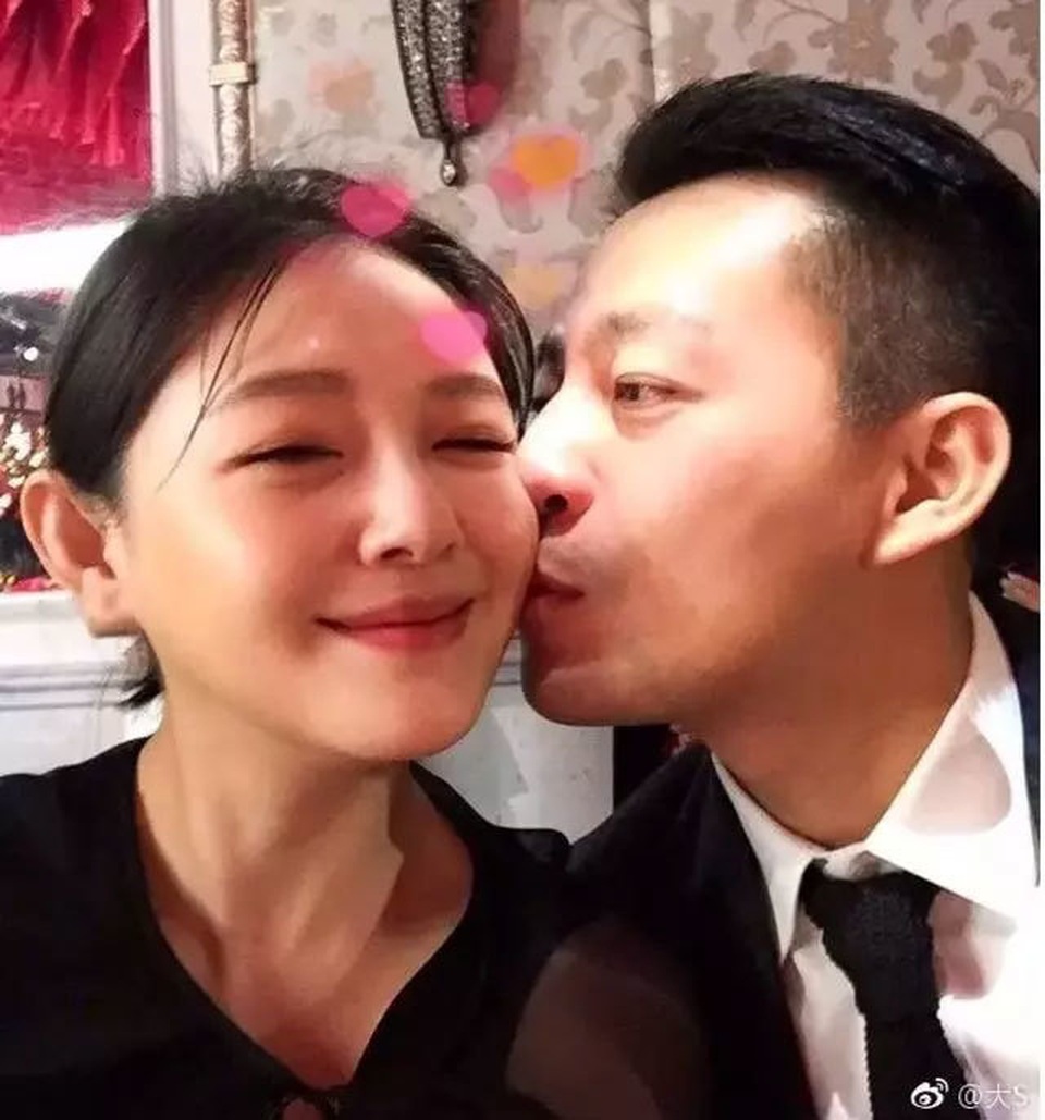 Vợ chồng Từ Hy Viên ‘trốn’ con đi hò hẹn - 8 Vợ chồng Từ Hy Viên ‘trốn’ con đi hò hẹn - 8