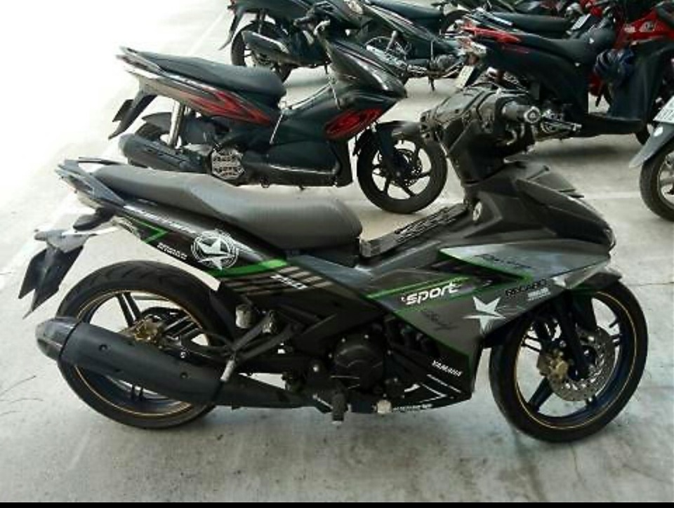 Triệt phá đường dây trộm cắp hàng chục xe máy đắt tiền - 1 Triệt phá đường dây trộm cắp hàng chục xe máy đắt tiền - 1