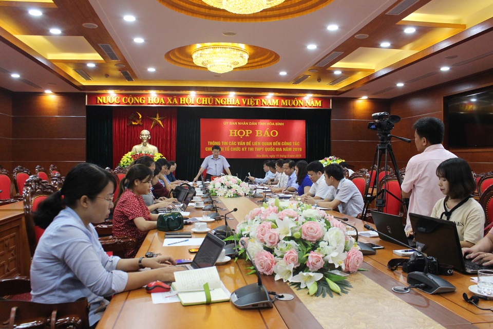Hòa Bình kiên quyết không để xảy ra sai phạm trong kỳ thi THPT quốc gia 2019 - 1 Hòa Bình kiên quyết không để xảy ra sai phạm trong kỳ thi THPT quốc gia 2019 - 1