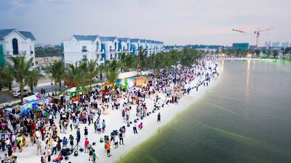 Vingroup “thắp sáng” Hồ Vinhomes Ocean Park bằng dàn sao khủng showbiz - 2 Vingroup “thắp sáng” Hồ Vinhomes Ocean Park bằng dàn sao khủng showbiz - 2