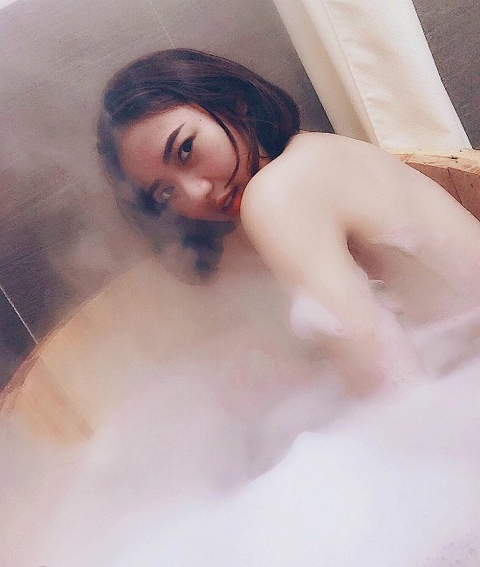 Nàng dâu xảo quyệt, nóng bỏng của “Sống chung với mẹ chồng” sau 2 năm - 3 Nàng dâu xảo quyệt, nóng bỏng của “Sống chung với mẹ chồng” sau 2 năm - 3