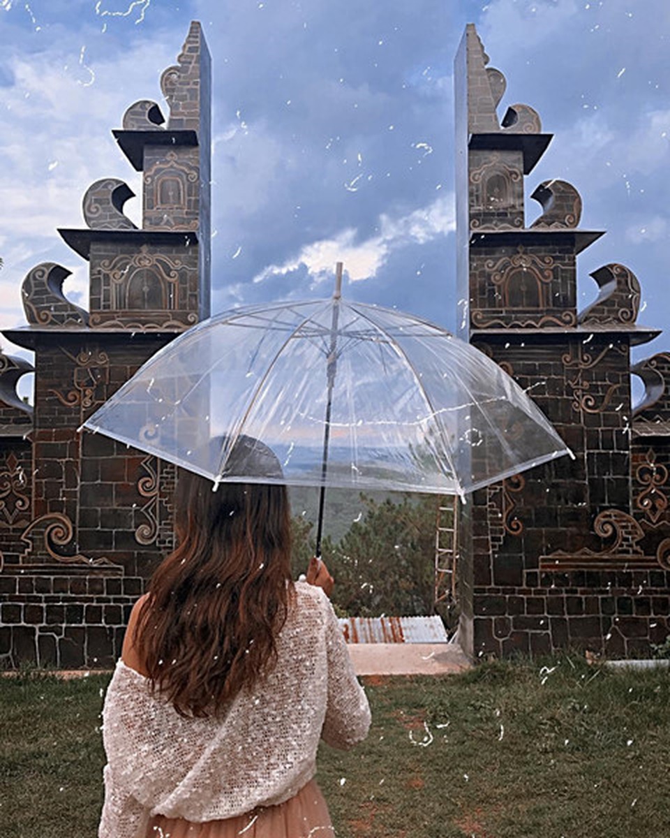 Cổng trời Bali xuất hiện ở Đà Lạt gây tranh cãi trái chiều - 1