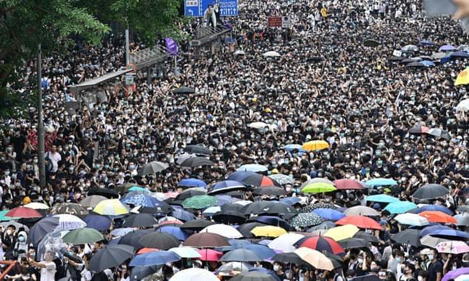 Làn sóng biểu tình tại Hong Kong giữa tranh cãi về dự luật dẫn độ - 6 Làn sóng biểu tình tại Hong Kong giữa tranh cãi về dự luật dẫn độ - 6