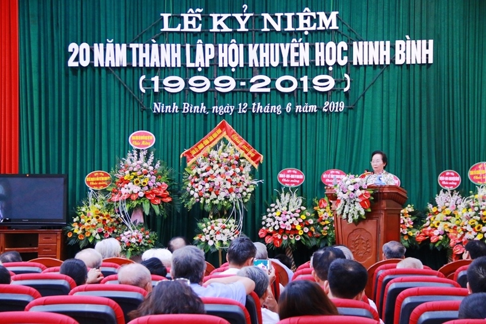 Hội Khuyến học Ninh Bình long trọng kỷ niệm 20 năm thành lập - 5 Hội Khuyến học Ninh Bình long trọng kỷ niệm 20 năm thành lập - 5