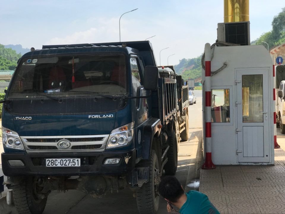 Hòa Bình báo cáo Thủ tướng tình hình phức tạp tại trạm BOT Hòa Lạc - Hòa Bình - 2 Hòa Bình báo cáo Thủ tướng tình hình phức tạp tại trạm BOT Hòa Lạc - Hòa Bình - 2