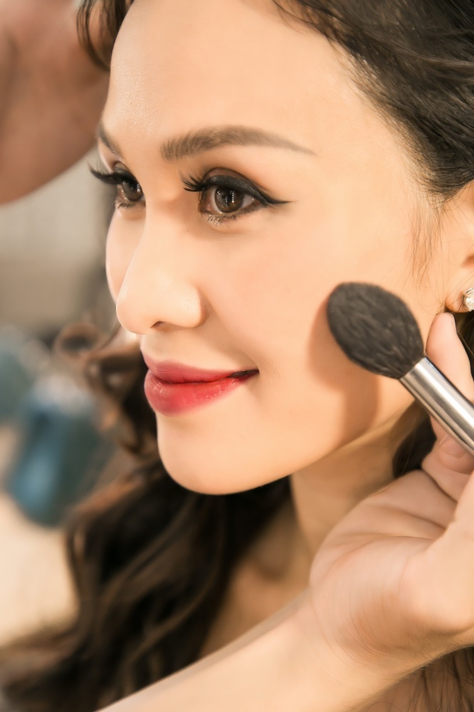 Lấy chồng Tây, MC nóng bỏng nhất nhì showbiz Việt áp lực nhất điều gì? - 13 Lấy chồng Tây, MC nóng bỏng nhất nhì showbiz Việt áp lực nhất điều gì? - 13