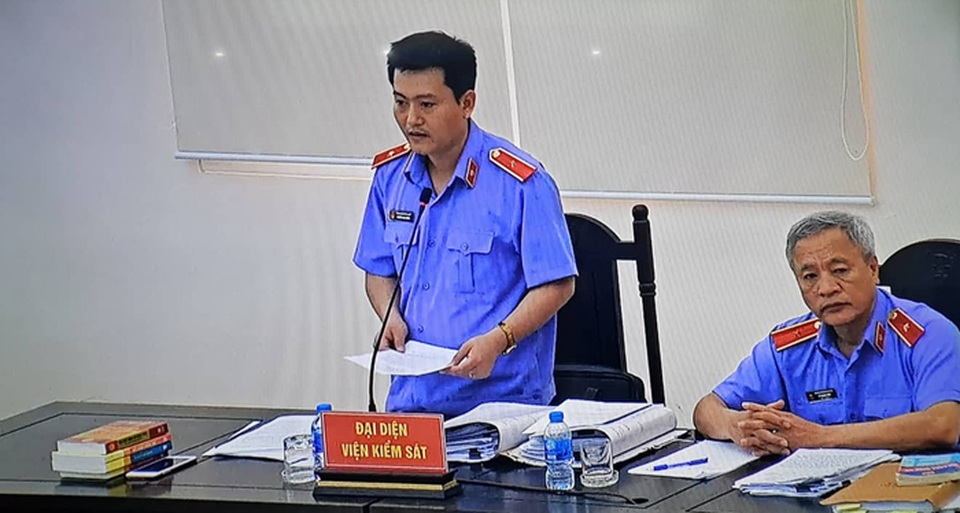Vũ “nhôm” bị đề nghị y án 15 năm tù - 2 Vũ “nhôm” bị đề nghị y án 15 năm tù - 2