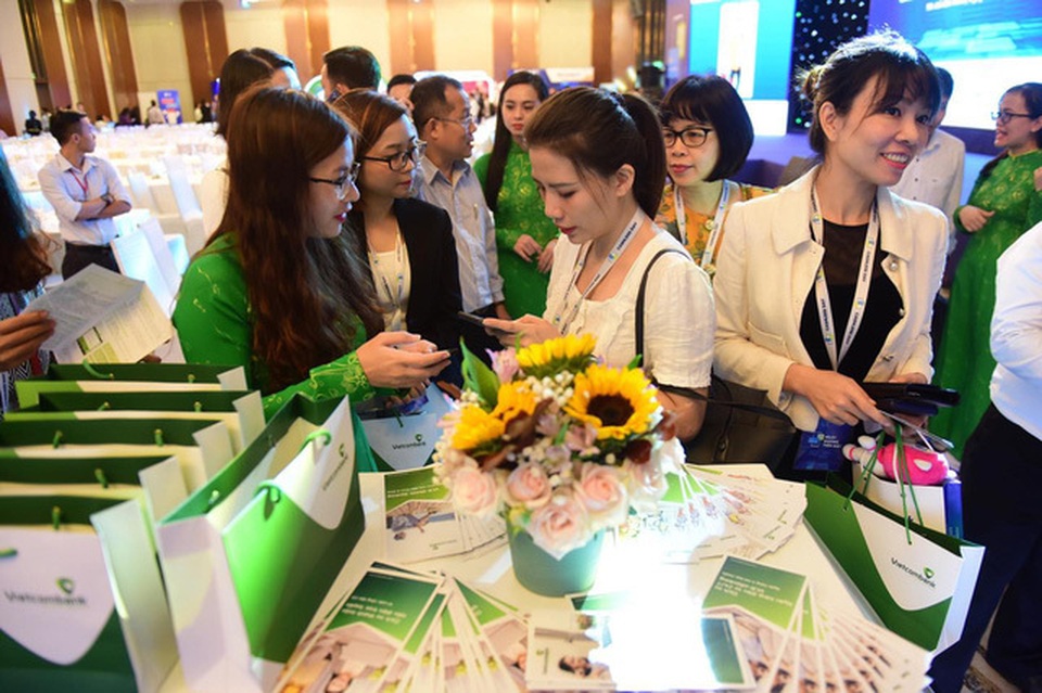 Vietcombank đã sẵn sàng đáp ứng ở mức độ cao nhất trong mở rộng thanh toán trực tuyến các dịch vụ công - 9 Vietcombank đã sẵn sàng đáp ứng ở mức độ cao nhất trong mở rộng thanh toán trực tuyến các dịch vụ công - 9