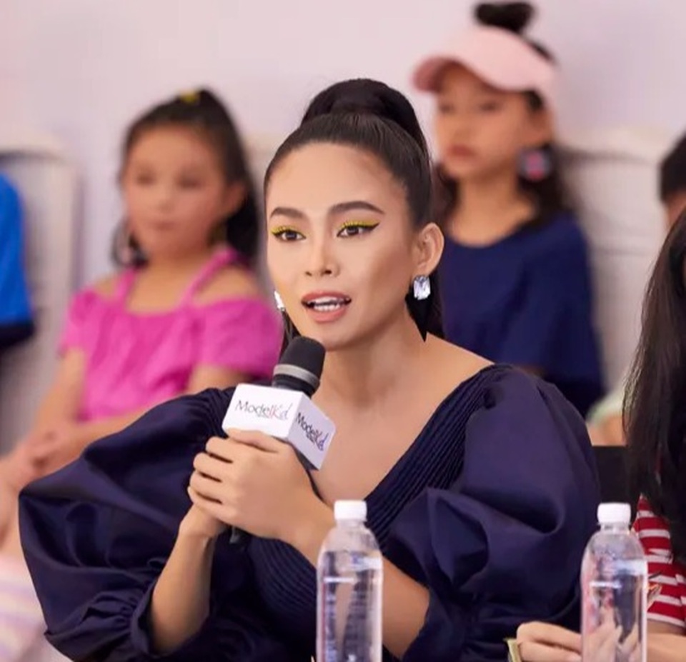 Trở thành HLV người mẫu nhí, Mâu Thủy phát ngôn gây sốc cách “trị” các bé - 4