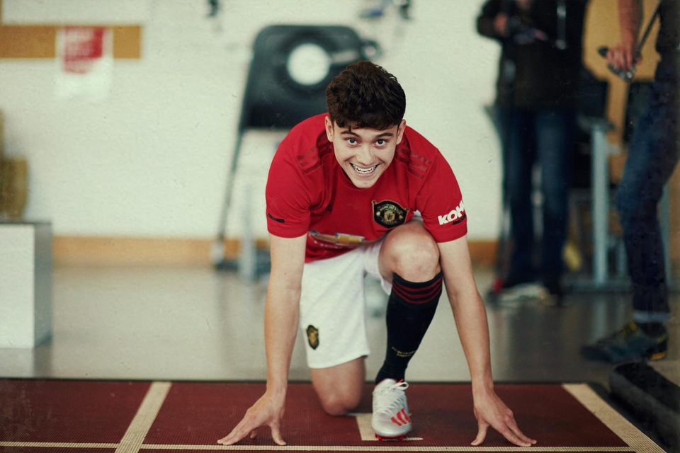 Những hình ảnh đầu tiên của tân binh Daniel James tại Man Utd - 16 Những hình ảnh đầu tiên của tân binh Daniel James tại Man Utd - 16
